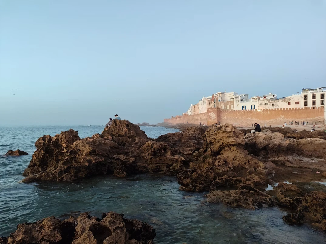 الاستثمار في المغرب يتجلى في منطقة الأعمال الحديثة والأفق المالي
