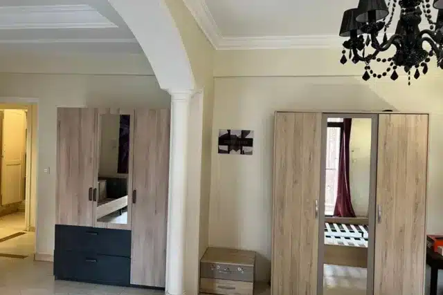 شقة فاخرة للبيع في الحي الفندقي بمراكش - 2