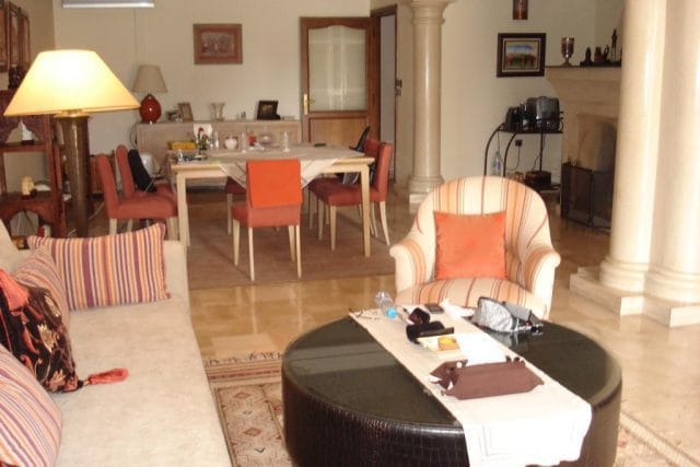 Luxury Two-Bedroom Apartment in Hivernage, Marrakech — 2