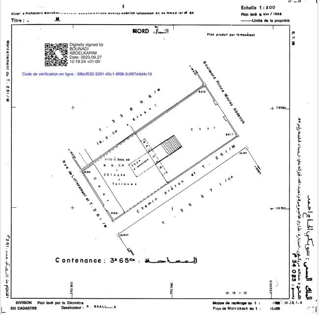 Central development plot with double frontage near Guéliz in Marrakech