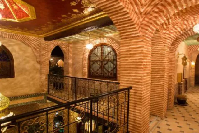 20-Key Riad Hotel with Rooftop Pool near Jemaa el-Fna — 3